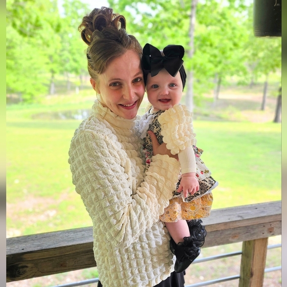 Meet your Posher, Sarah - Picture 3 of 12